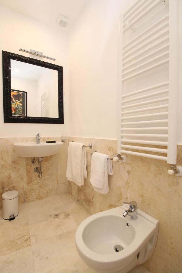 דירות סיינה The House Of The Film מראה חיצוני תמונה